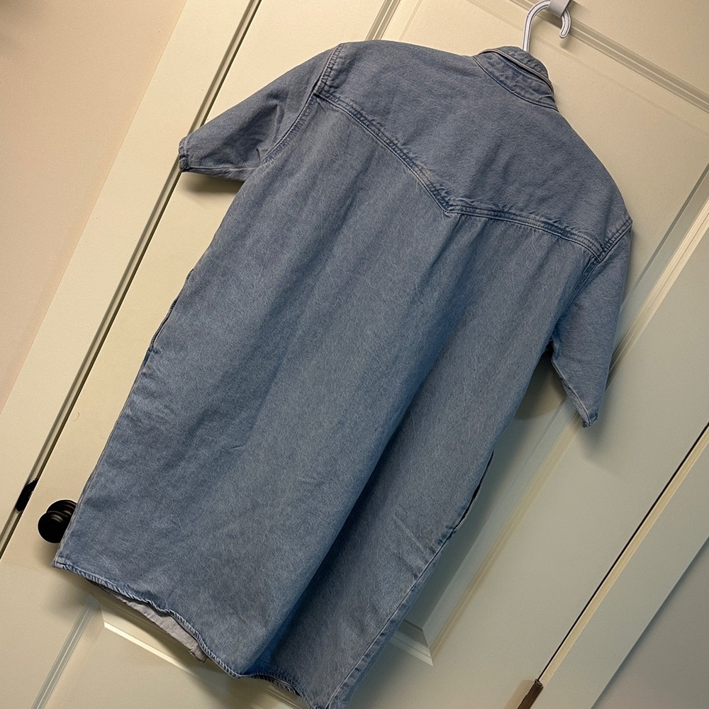 Levi's Light Blue Denim Shirt Dress - Picture 5 of 7